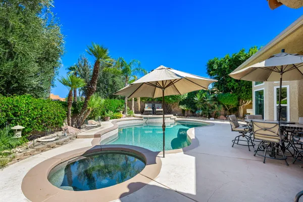 $799,000 | 370 Links Drive, Palm Desert, CA 92211