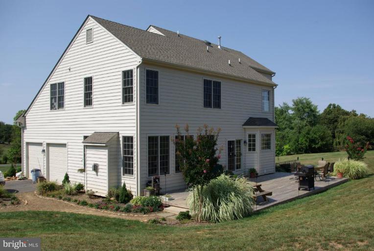 10009 Watkins Road Gaithersburg, MD 20882 - Photo 11 of 30 Exterior #2