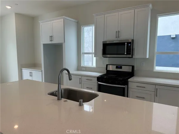 $5,500 | 2182 Skylar Place, Tustin, CA 92782