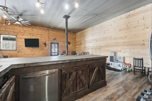 $299,900 | 4435 North 825 West, Andrews, IN 46702