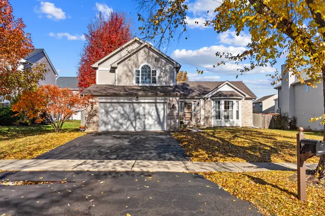 $464,900 | 24328 Whispering Trails Drive, Plainfield, IL 60585