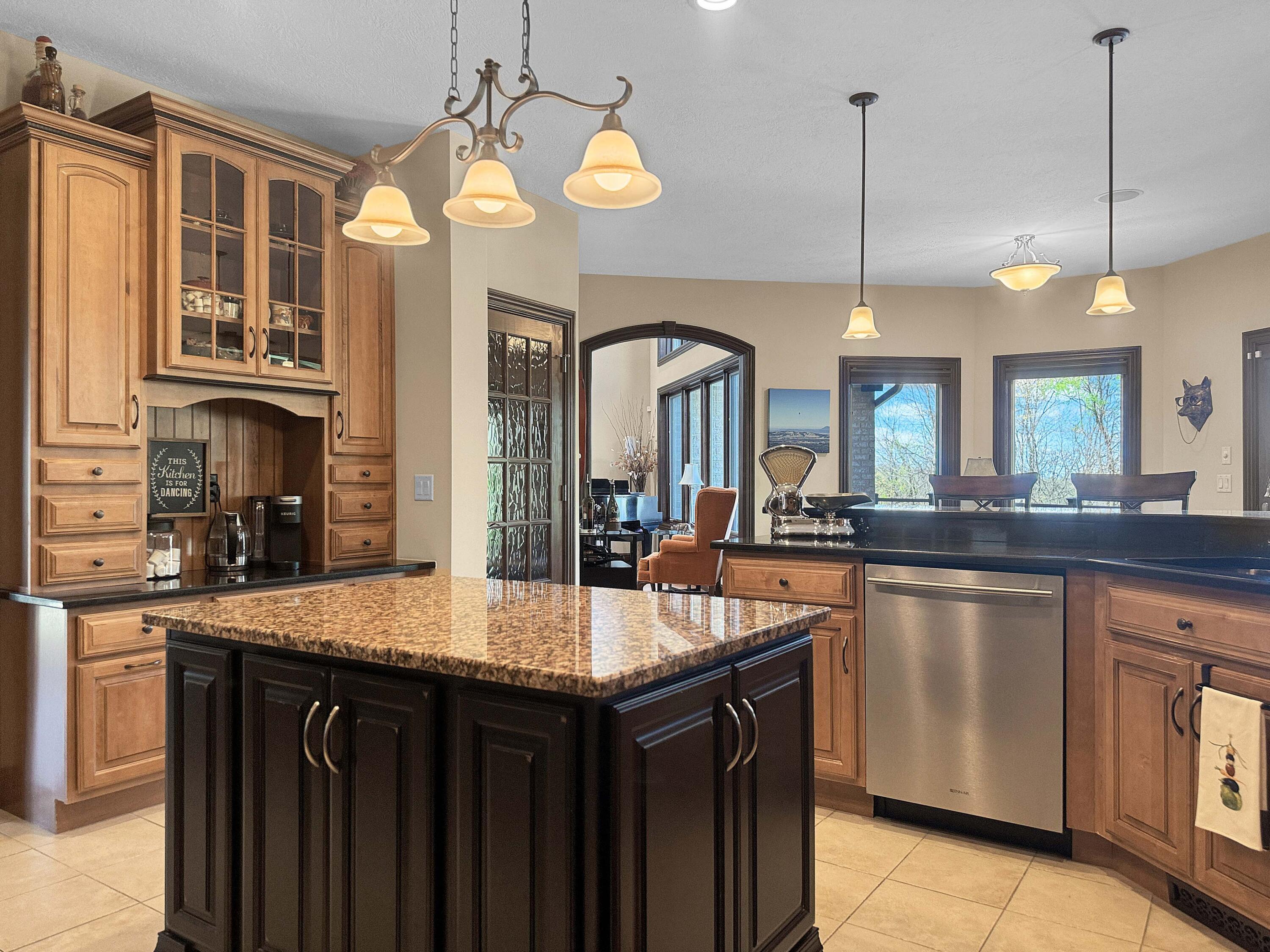 4096 Middle Urbana Road Urbana, OH 43078 - Photo 46 of 148 Kitchen