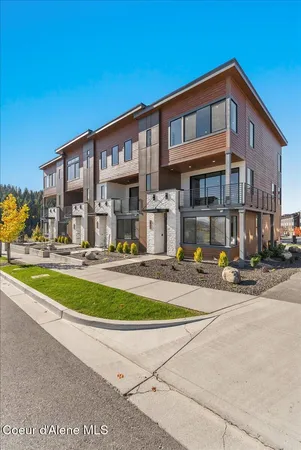 $1,029,000 | 2931 North Heartwood Road, Coeur D'Alene, ID 83814