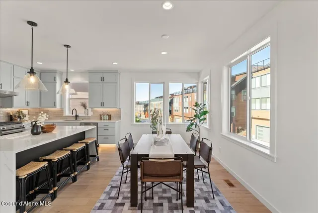 $1,099,000 | 2931 North Heartwood Road, Coeur D'Alene, ID 83814