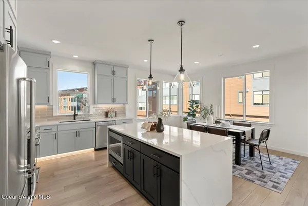 $1,029,000 | 2931 North Heartwood Road, Coeur D'Alene, ID 83814