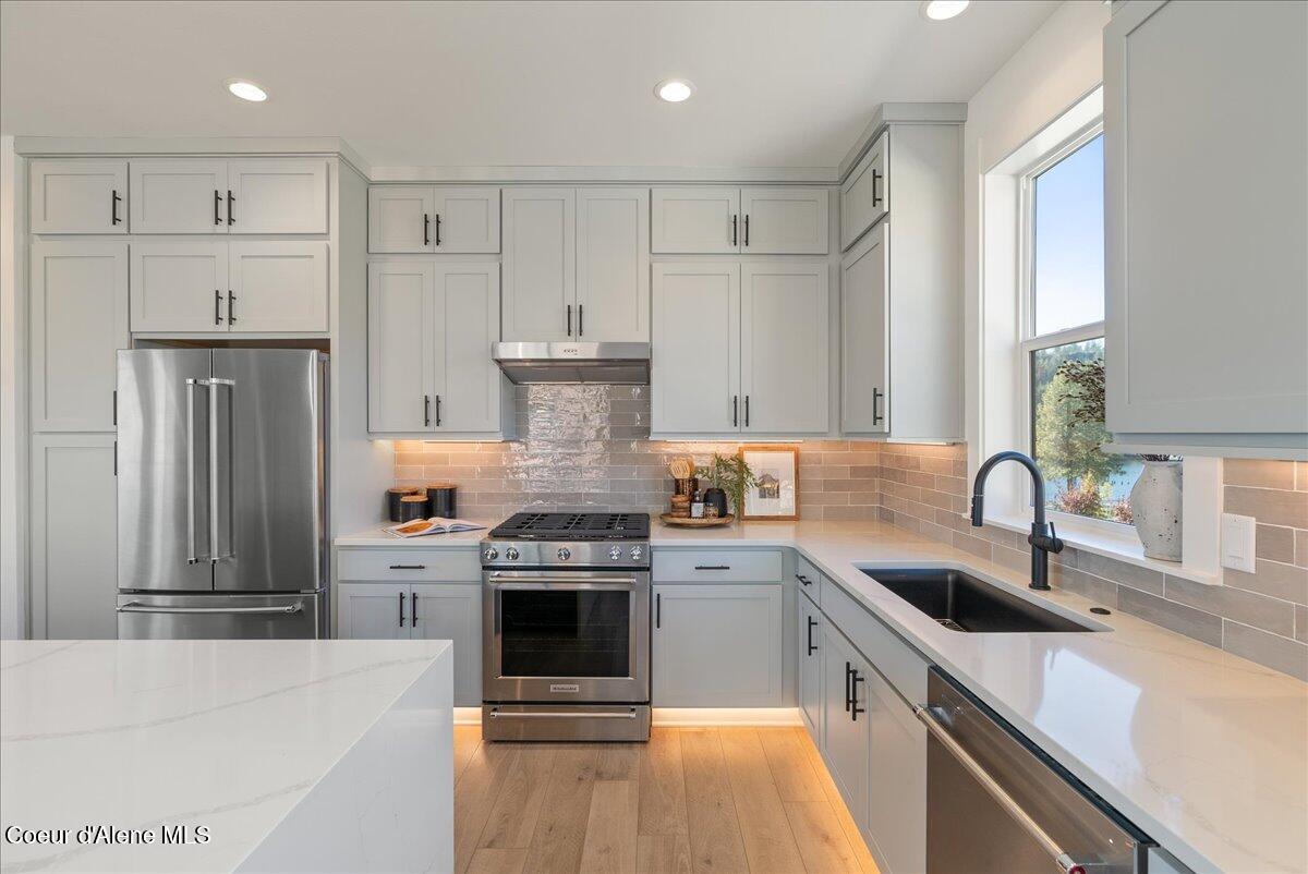 2931 North Heartwood Road Coeur D'Alene, ID 83814 - Photo 18 of 36 22-Kitchen