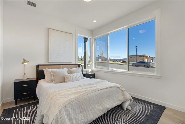 $1,029,000 | 2931 North Heartwood Road, Coeur D'Alene, ID 83814