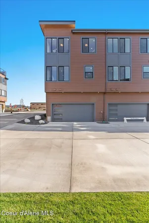 $1,029,000 | 2931 North Heartwood Road, Coeur D'Alene, ID 83814