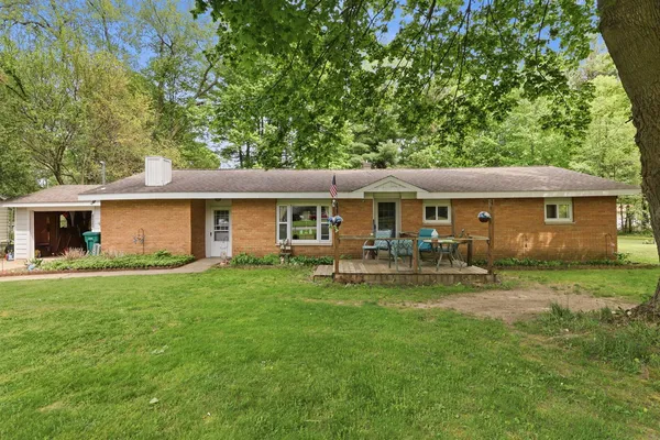 $235,000 | 2205 South Broadway Street, Hastings, MI 49058