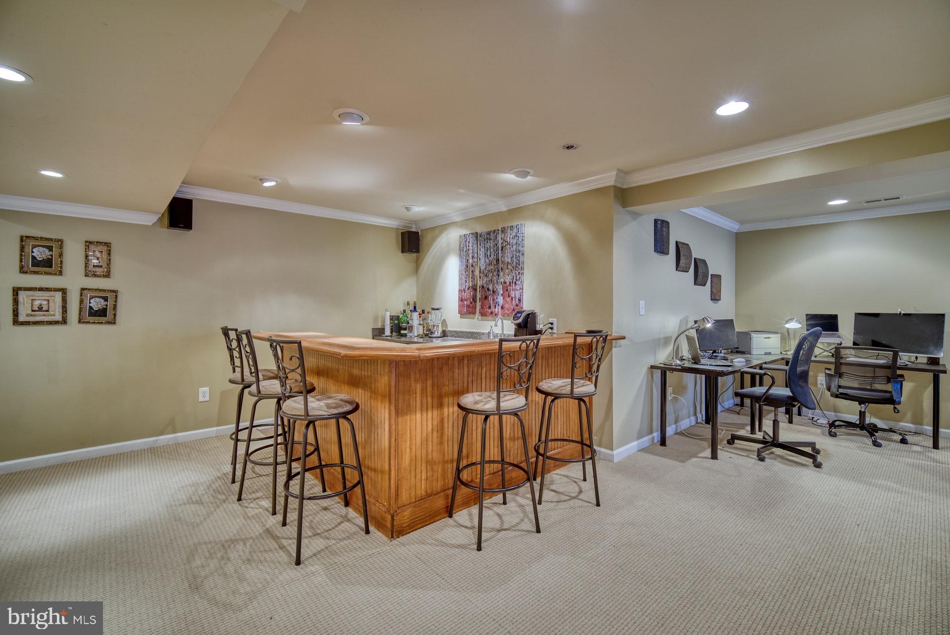 10868 Grovehampton Court Reston, VA 20194 - Photo 31 of 48 Lower Level Wet Bar