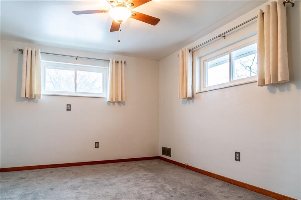 26 Bellview Drive McKees Rocks, PA 15136 - Photo 14 of 25 Gallery Image 14