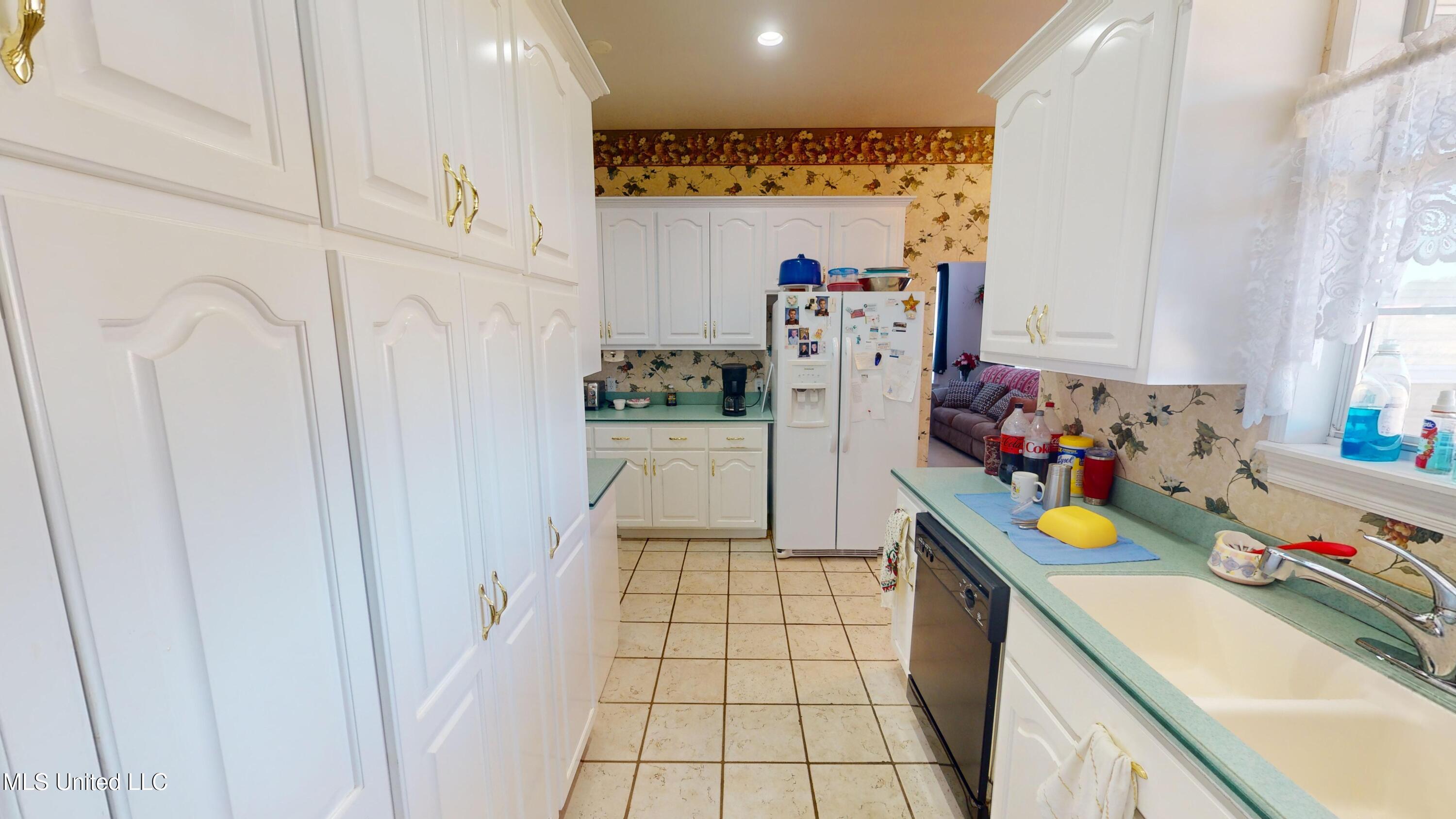 4385 Stringfellow Road Lucedale, MS 39452 - Photo 7 of 15 4385-Stringfellow-10242024_131443