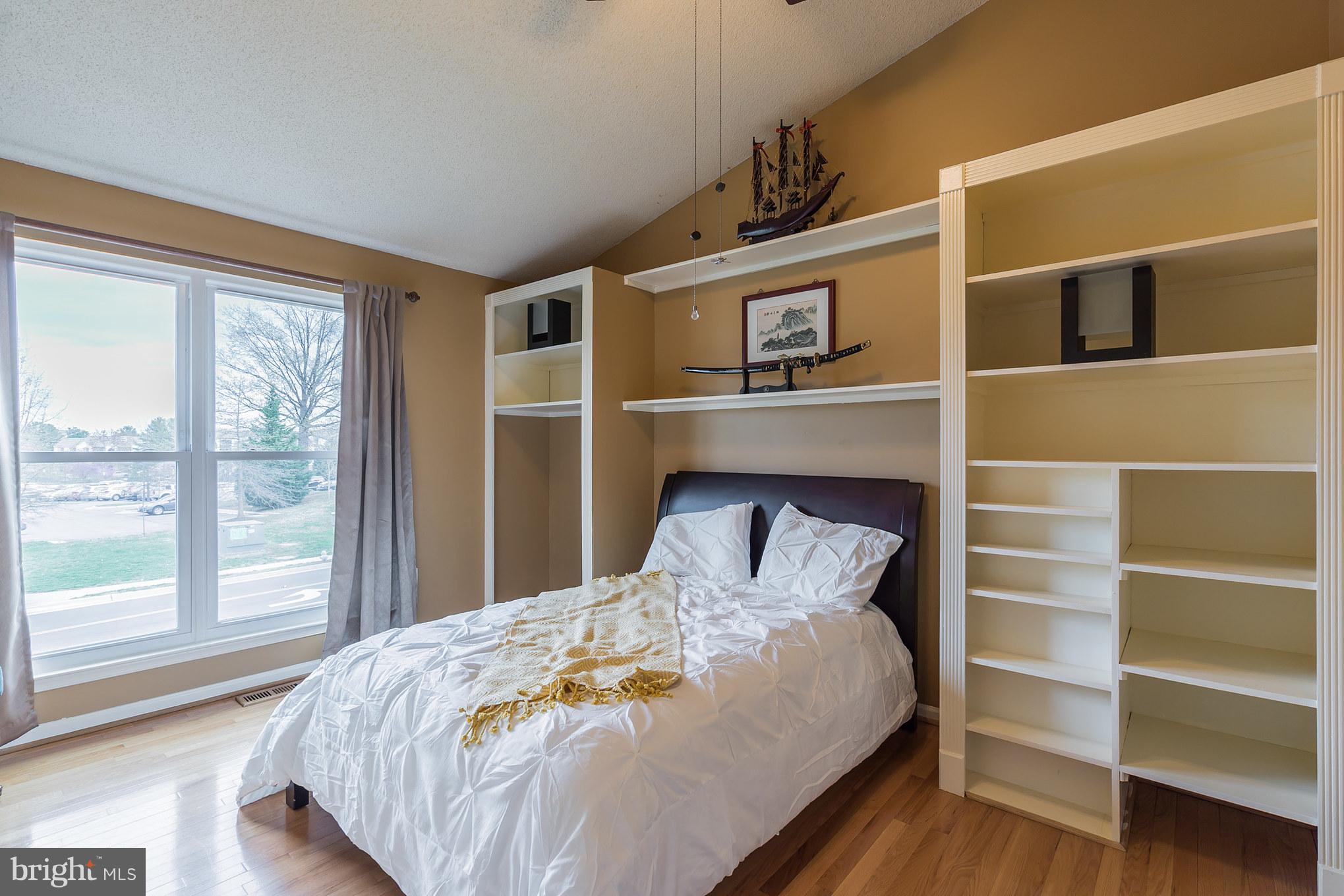 8593 Signal Hill Road Manassas, VA 20110 - Photo 21 of 30 3rd bedroom has 2 floor to ceiling windows