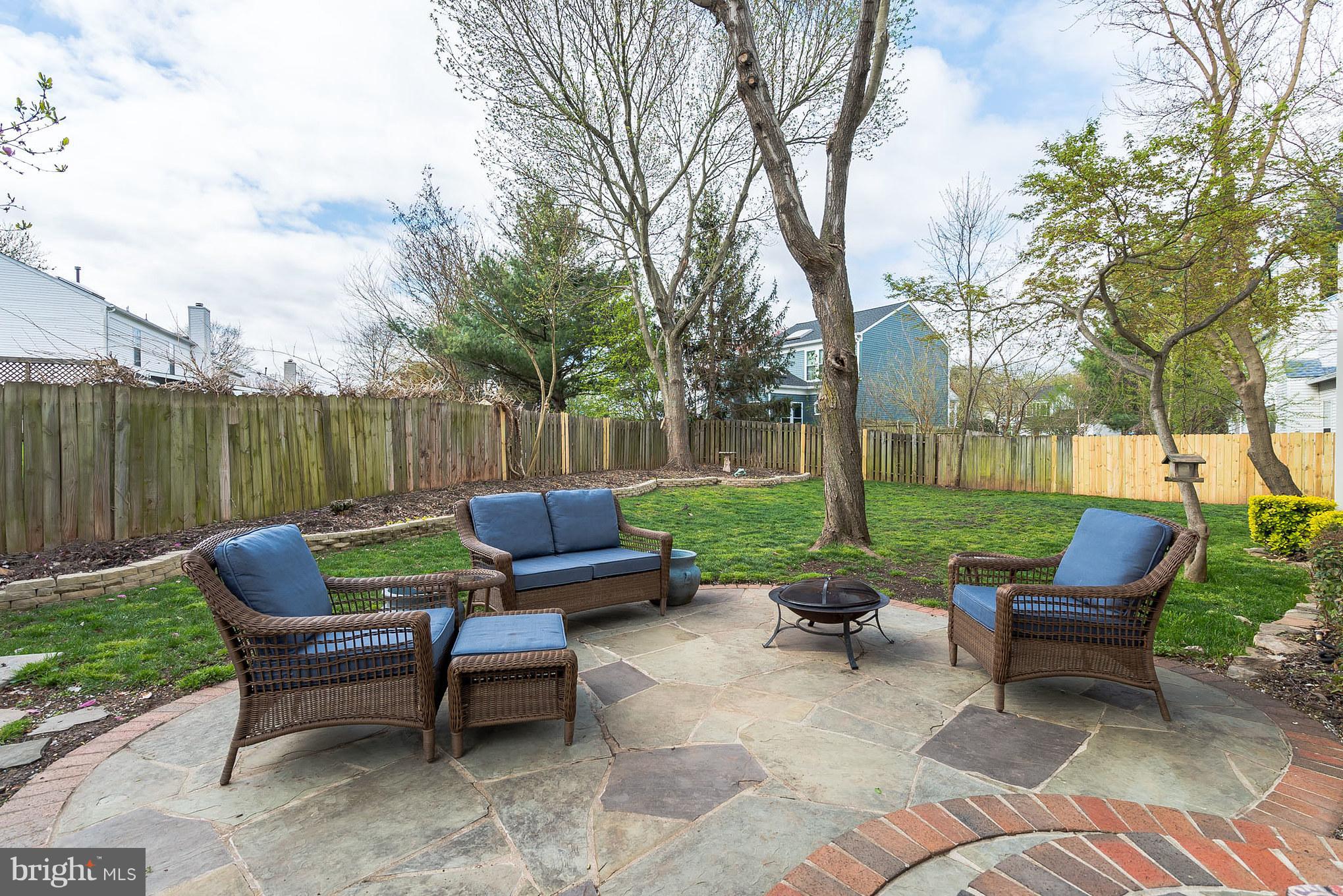 8593 Signal Hill Road Manassas, VA 20110 - Photo 29 of 30 New retaining wall and landscaping