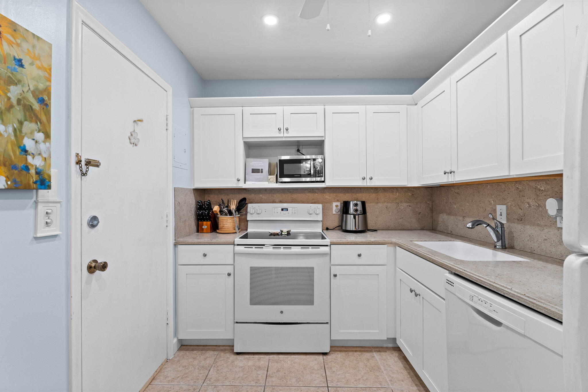 400 South Cypress Road, Unit 404 Pompano Beach, FL 33060 - Photo 16 of 40 12-web-or-mls-A7409895