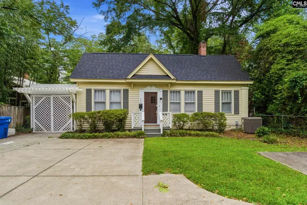 $375,000 | 502 Graymont Avenue, Columbia, SC 29205