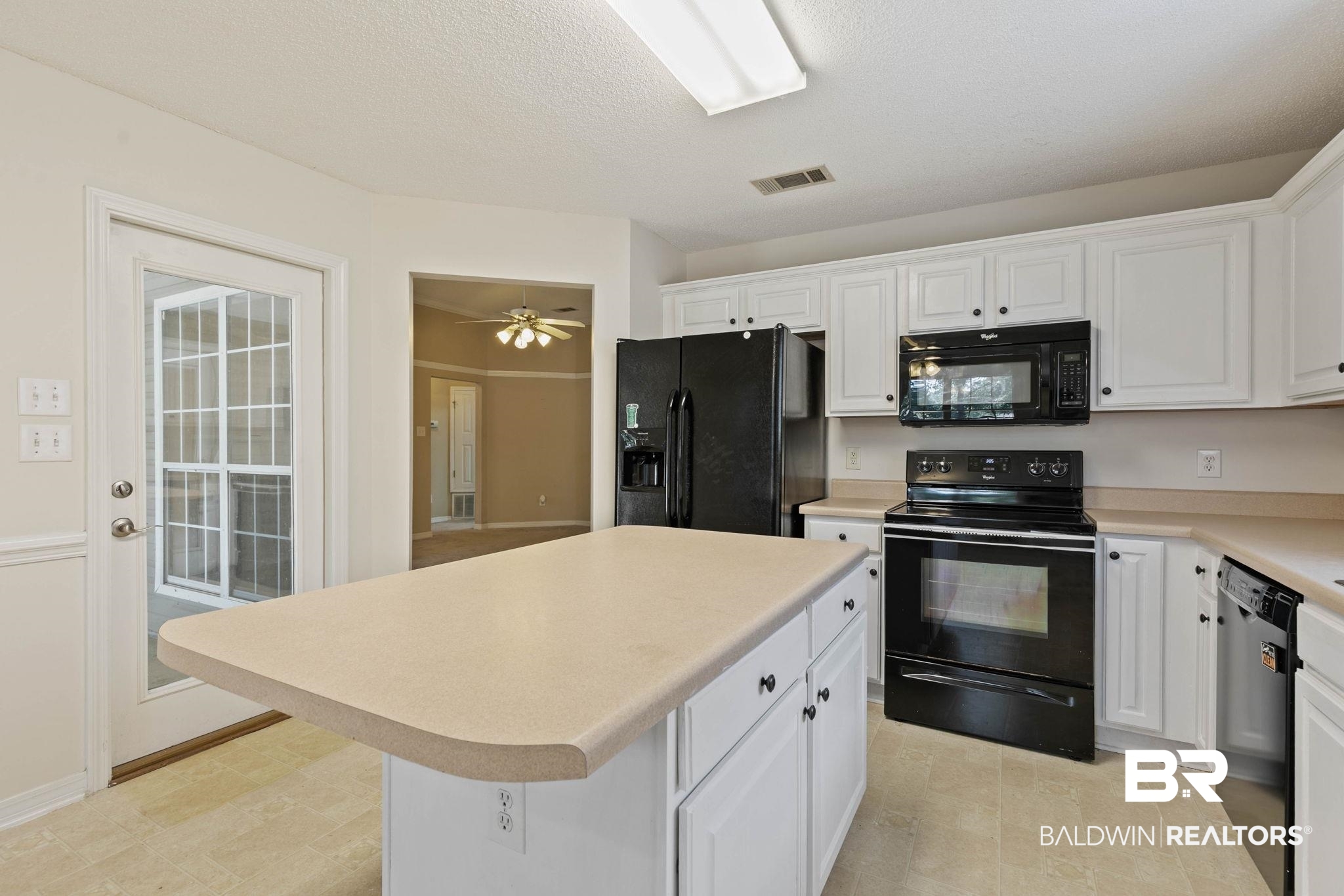 29270 Canterbury Road Daphne, AL 36526 - Photo 15 of 48