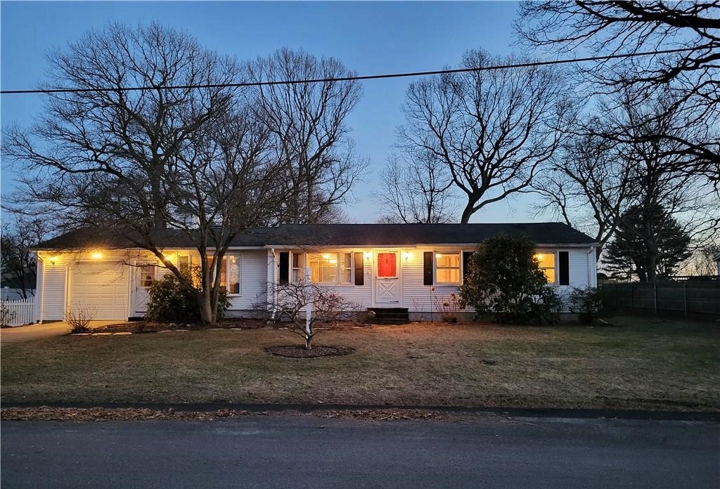 160 Amherst Road Warwick, RI 02889 - Photo 1 of 30 Welcome Home to 160 Amherst Rd!