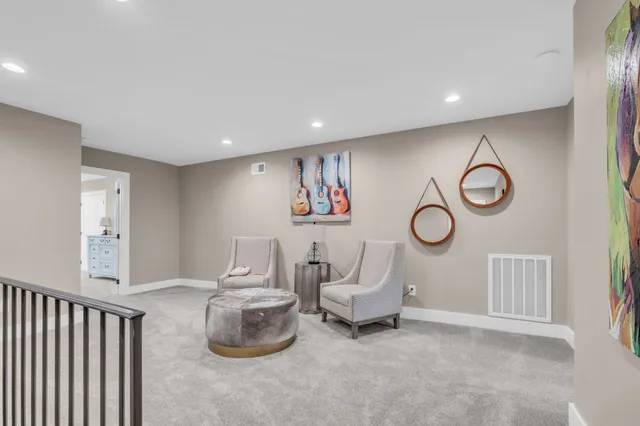 $775,000 | 372 Lee Road, Cottontown, TN 37048