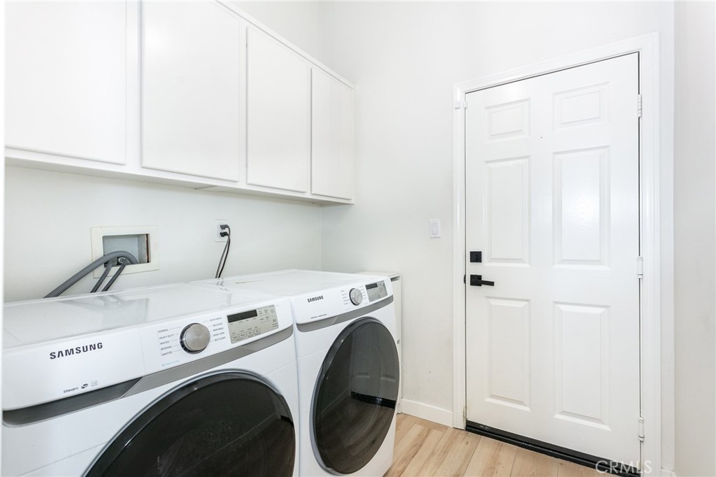 1192 Acapulco Avenue Simi Valley, CA 93065 - Photo 14 of 21