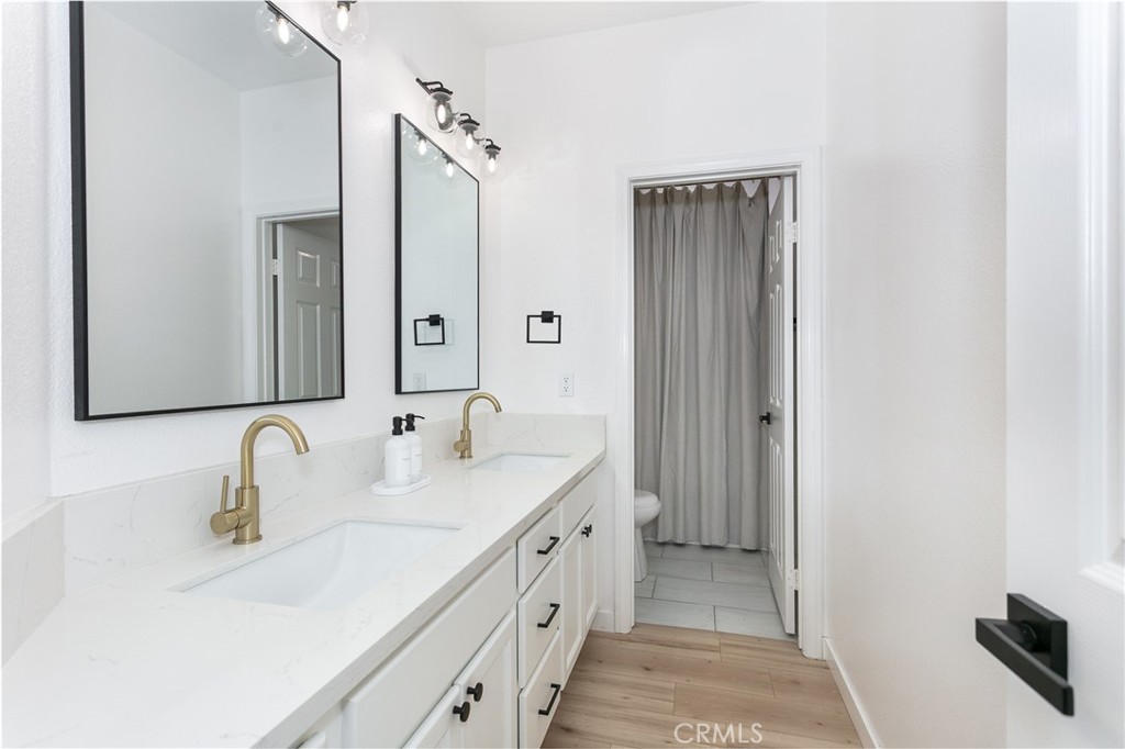 1192 Acapulco Avenue Simi Valley, CA 93065 - Photo 19 of 21