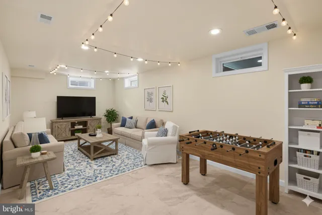 $440,000 | 3341 Valley Lee South, Laurel, MD 20724