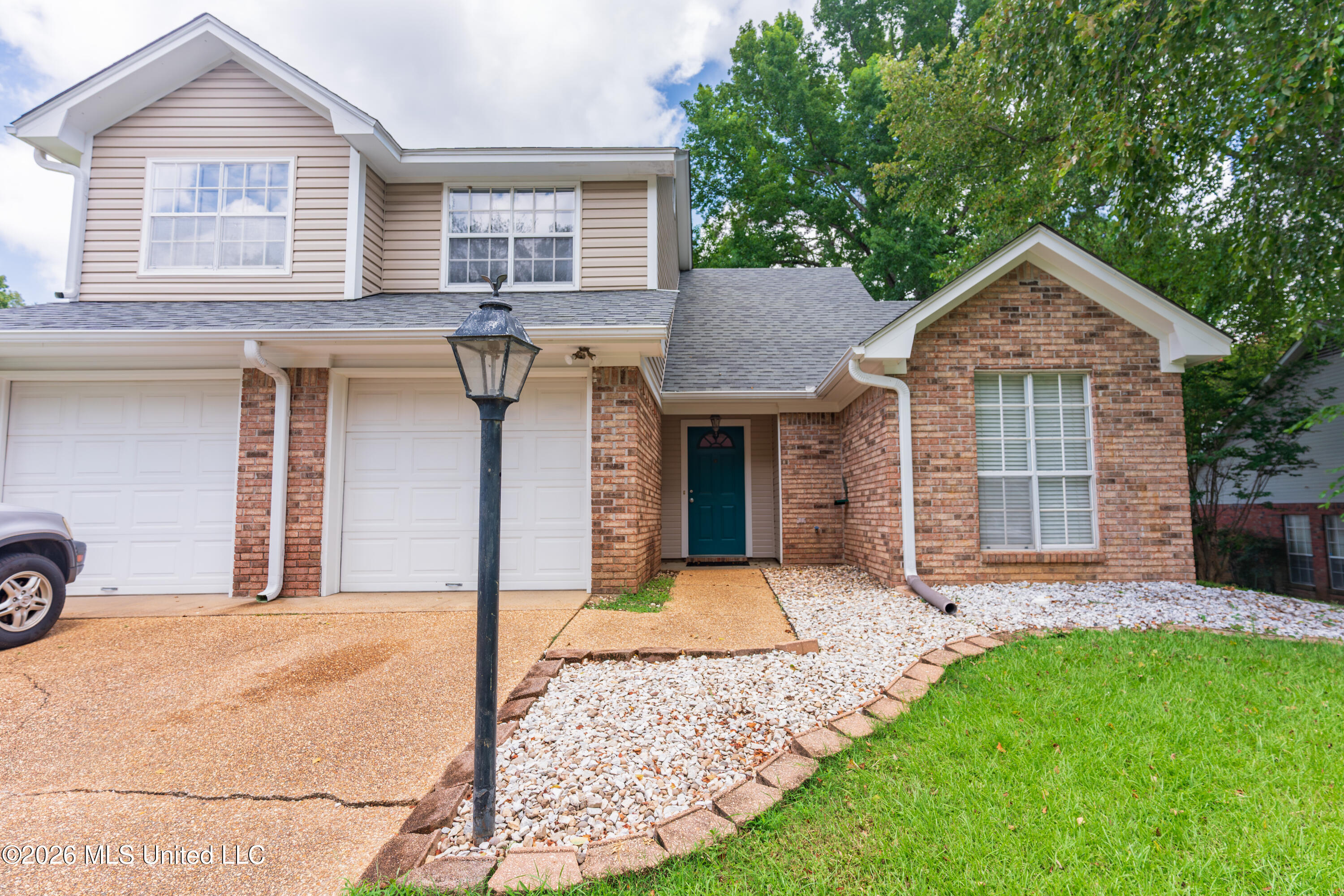 107 Yorkshire Cove Clinton, MS 39056 - Photo 4 of 59 4-Front
