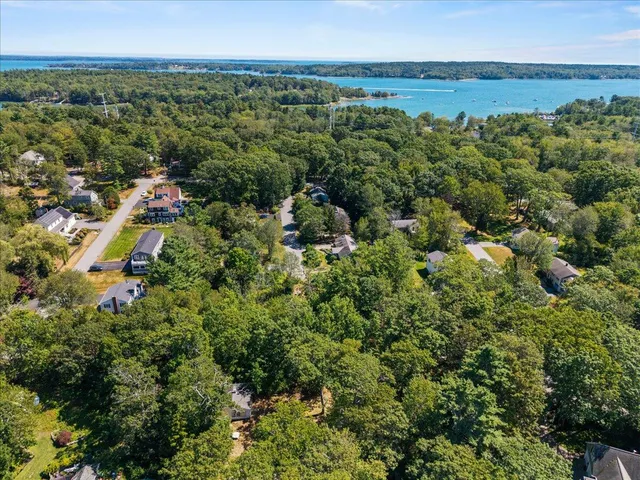 $325,000 | 51 Oakland Avenue, Yarmouth, ME 04096