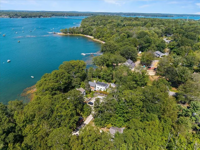 $325,000 | 51 Oakland Avenue, Yarmouth, ME 04096