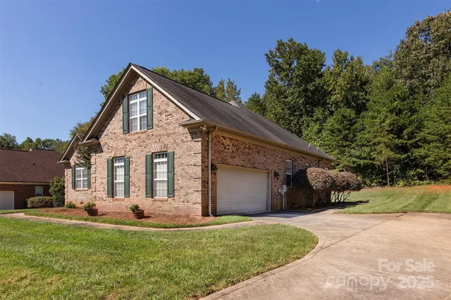 $500,000 | 9721 Julliard Drive, Mint Hill, NC 28227