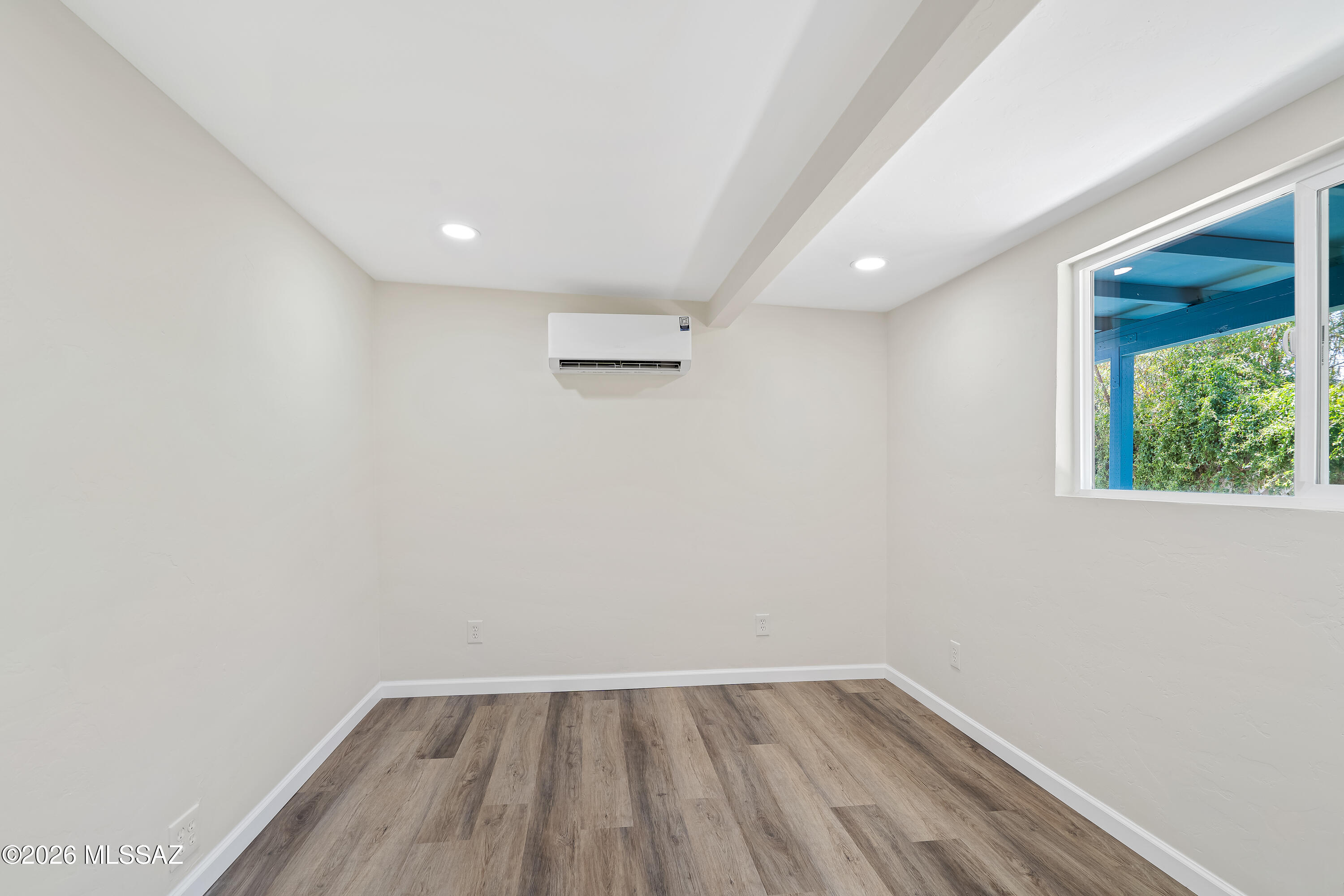 3150 East Presidio Road Tucson, AZ 85716 - Photo 26 of 33 Second bedroom in private suite with new mini split & recessed lighting.