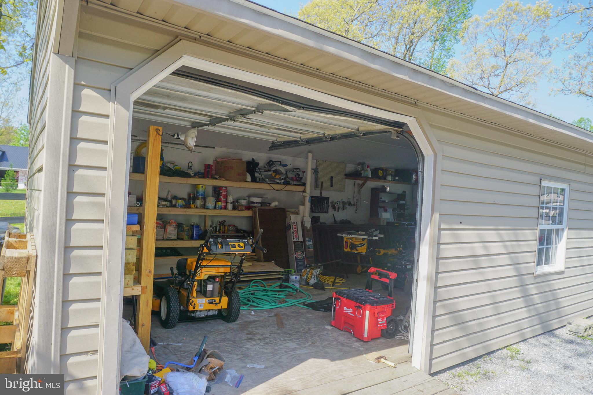 303 South Kinzer Road Paradise, PA 17562 - Photo 65 of 94