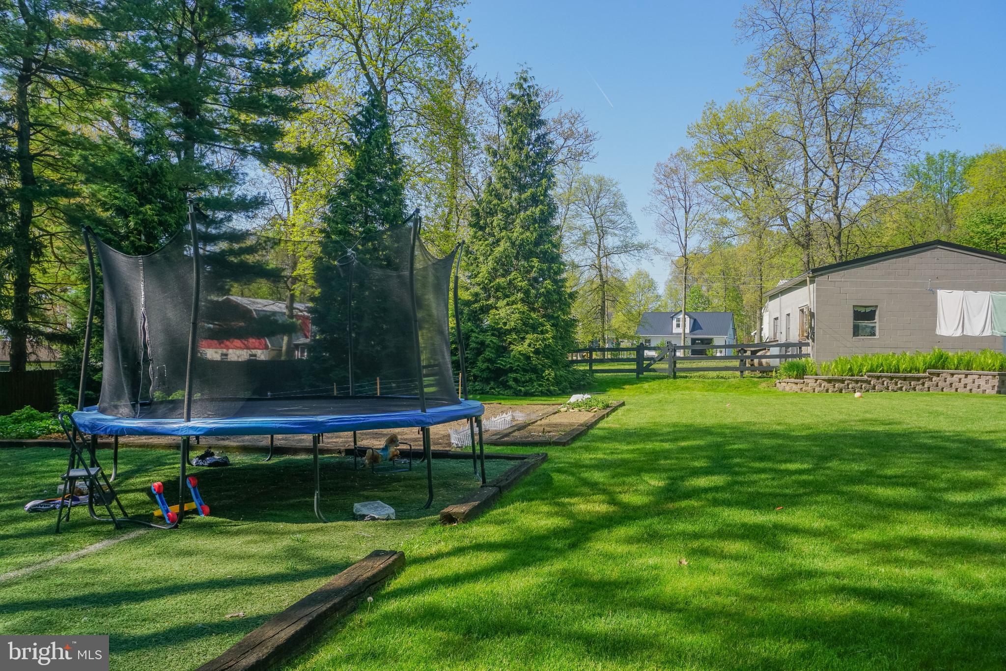 303 South Kinzer Road Paradise, PA 17562 - Photo 79 of 94