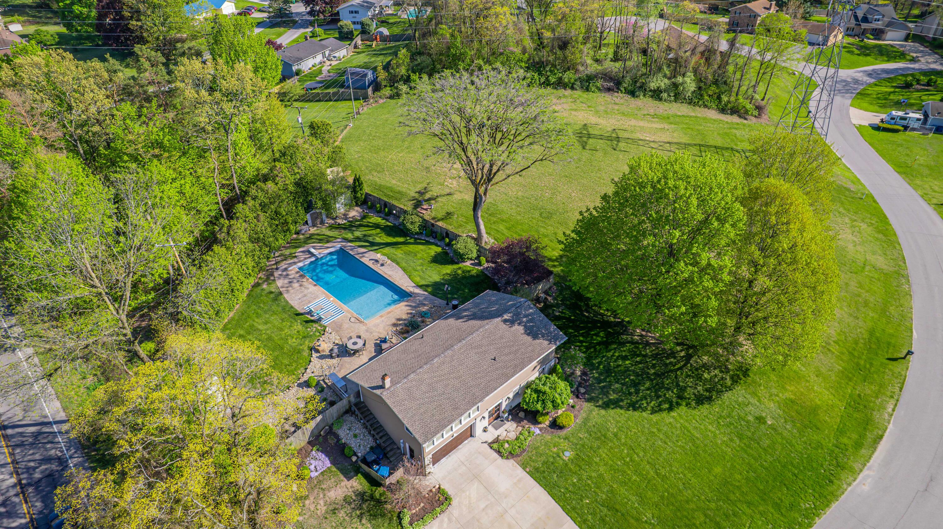 5646 West Johnson Road La Porte, IN 46350 - Photo 18 of 60 3000x1685