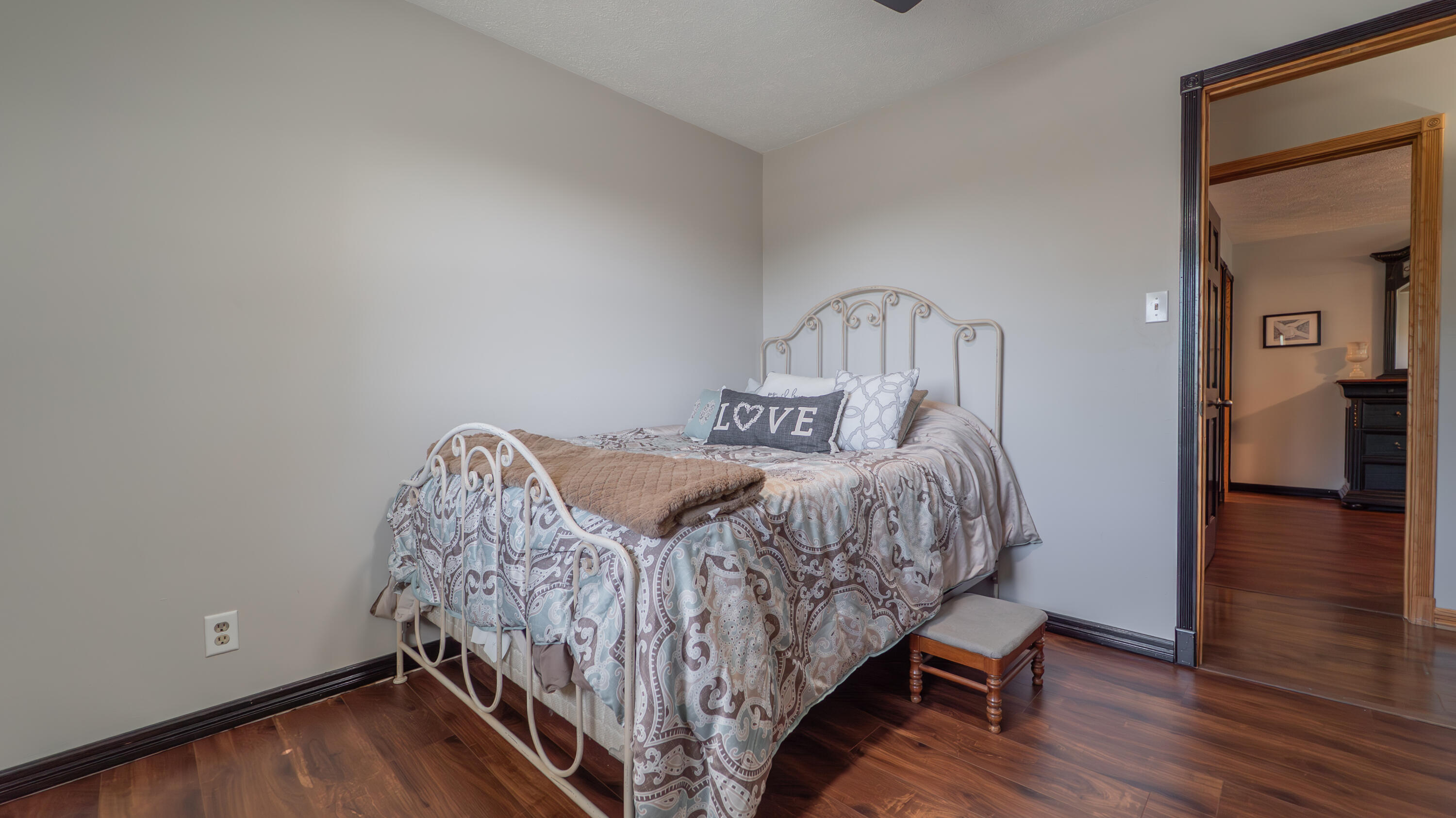 5646 West Johnson Road La Porte, IN 46350 - Photo 33 of 60 3000x1686