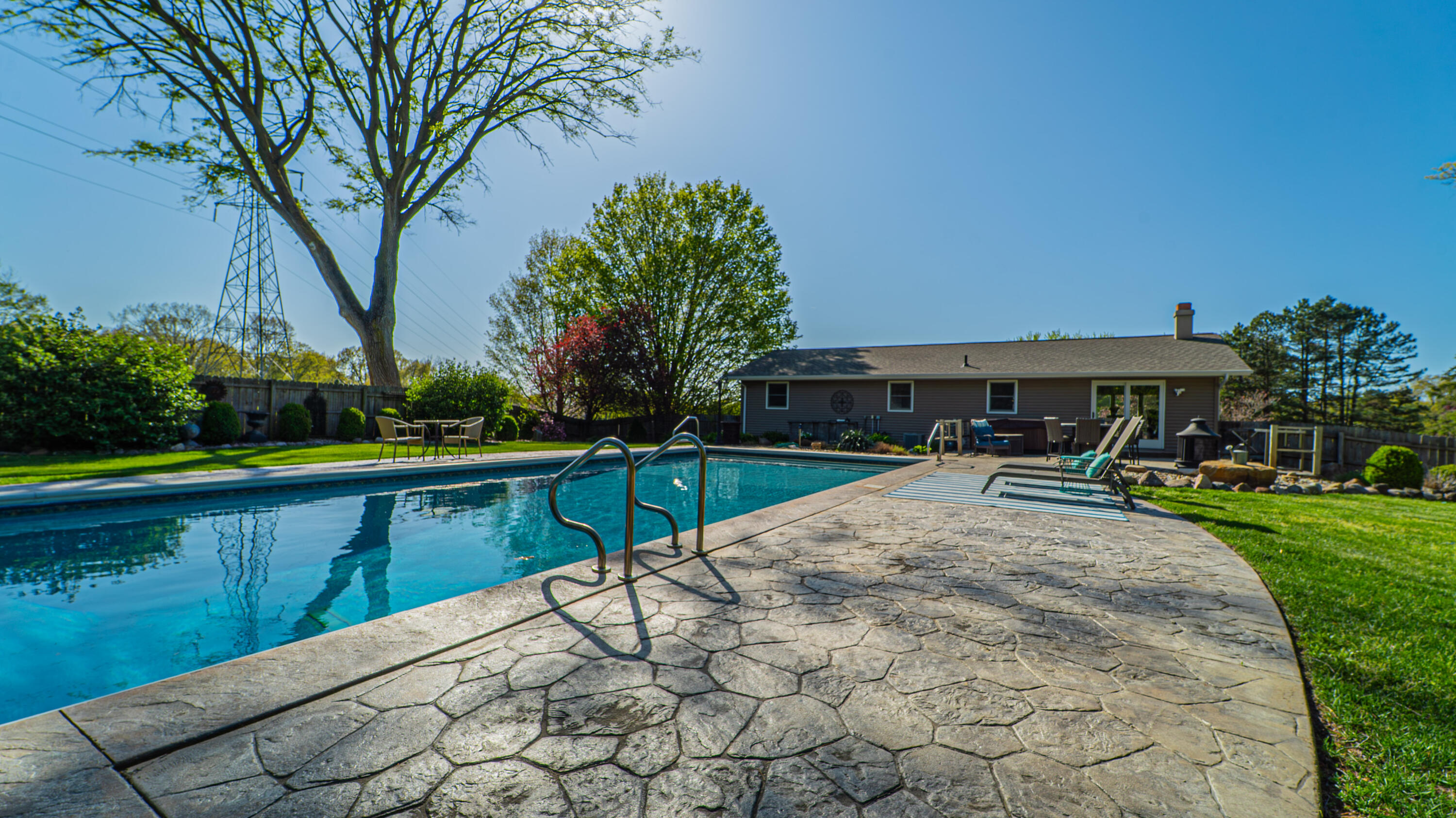 5646 West Johnson Road La Porte, IN 46350 - Photo 8 of 60 3000x1686
