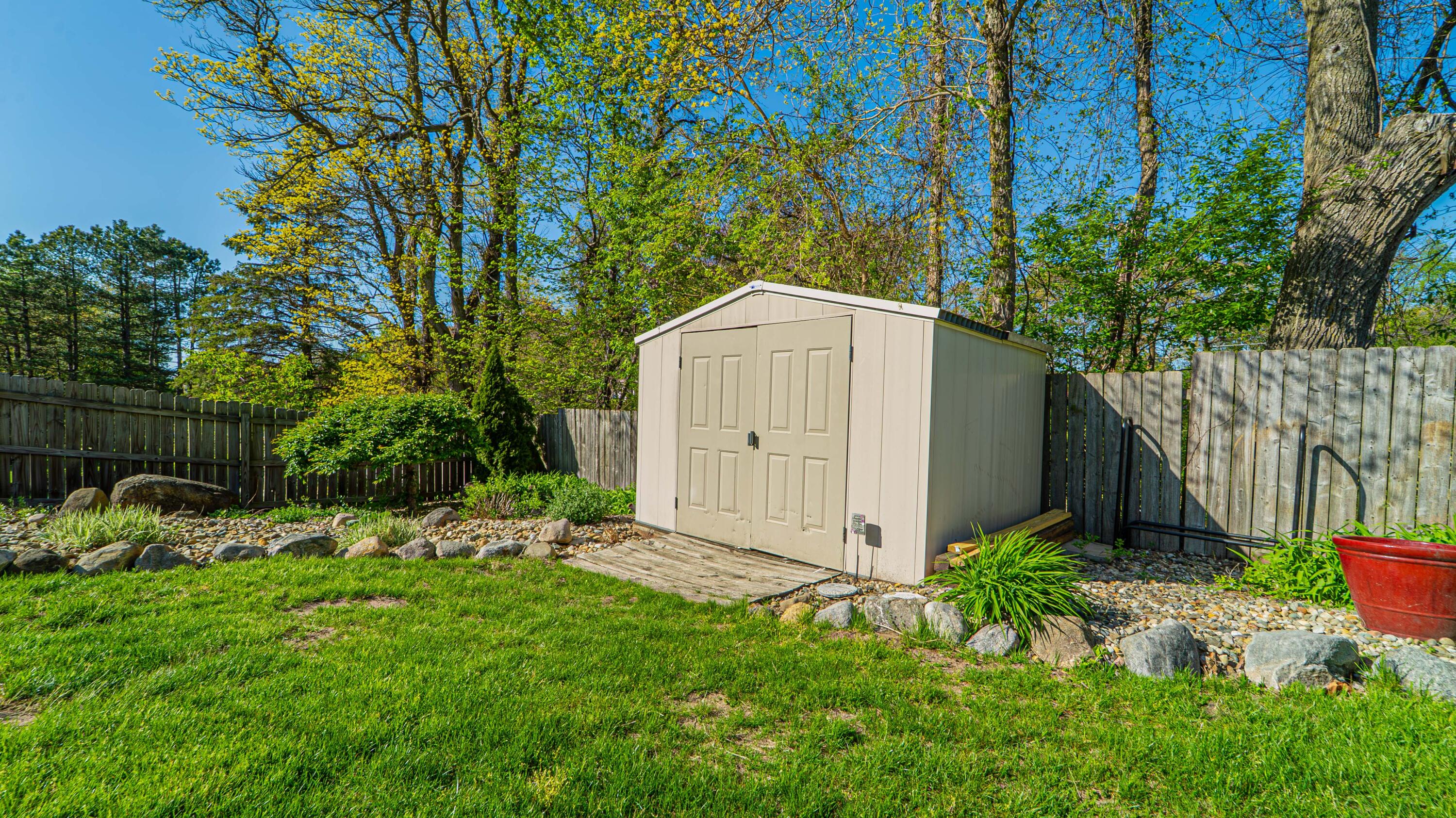 5646 West Johnson Road La Porte, IN 46350 - Photo 9 of 60 3000x1686