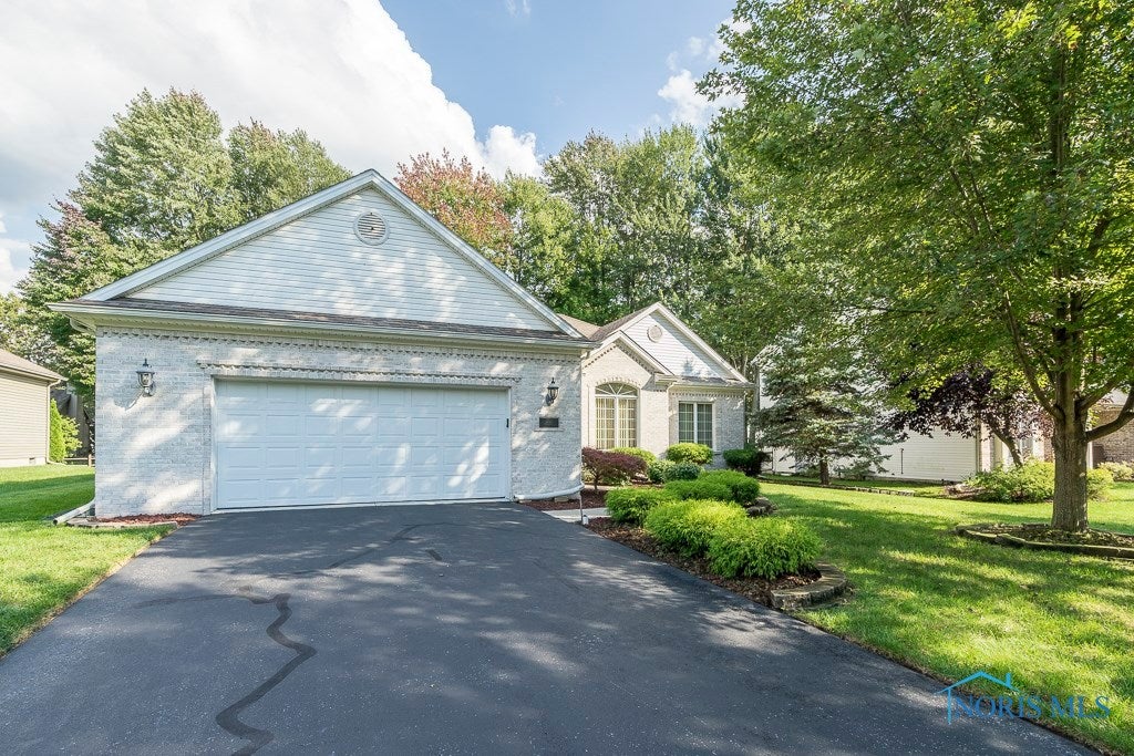 755 Weatherstone Road Holland, OH 43528 - Photo 1 of 27 Gallery Image 1