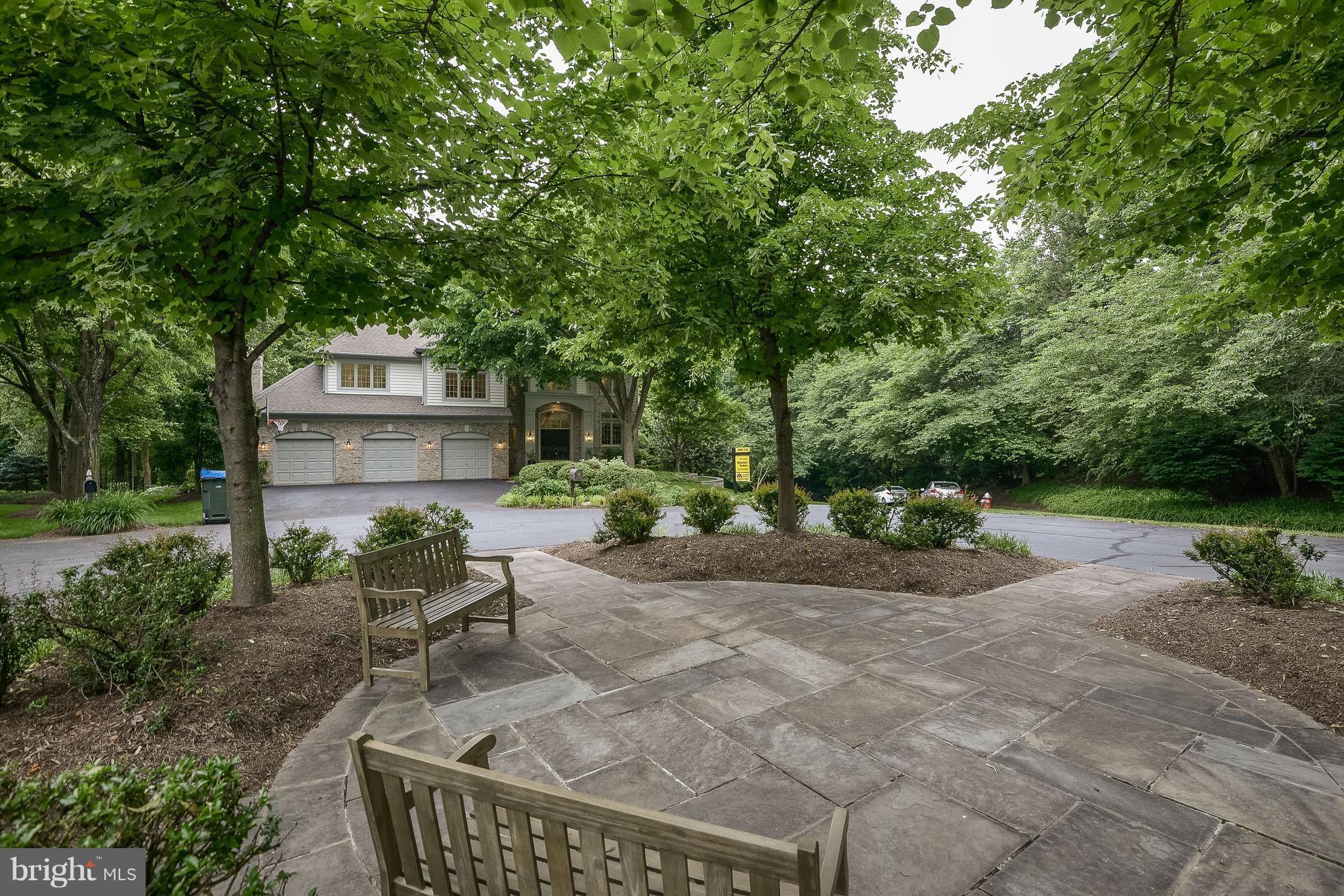 11225 Bright Pond Lane Reston, VA 20194 - Photo 26 of 30 Courtyard In Front Of Home