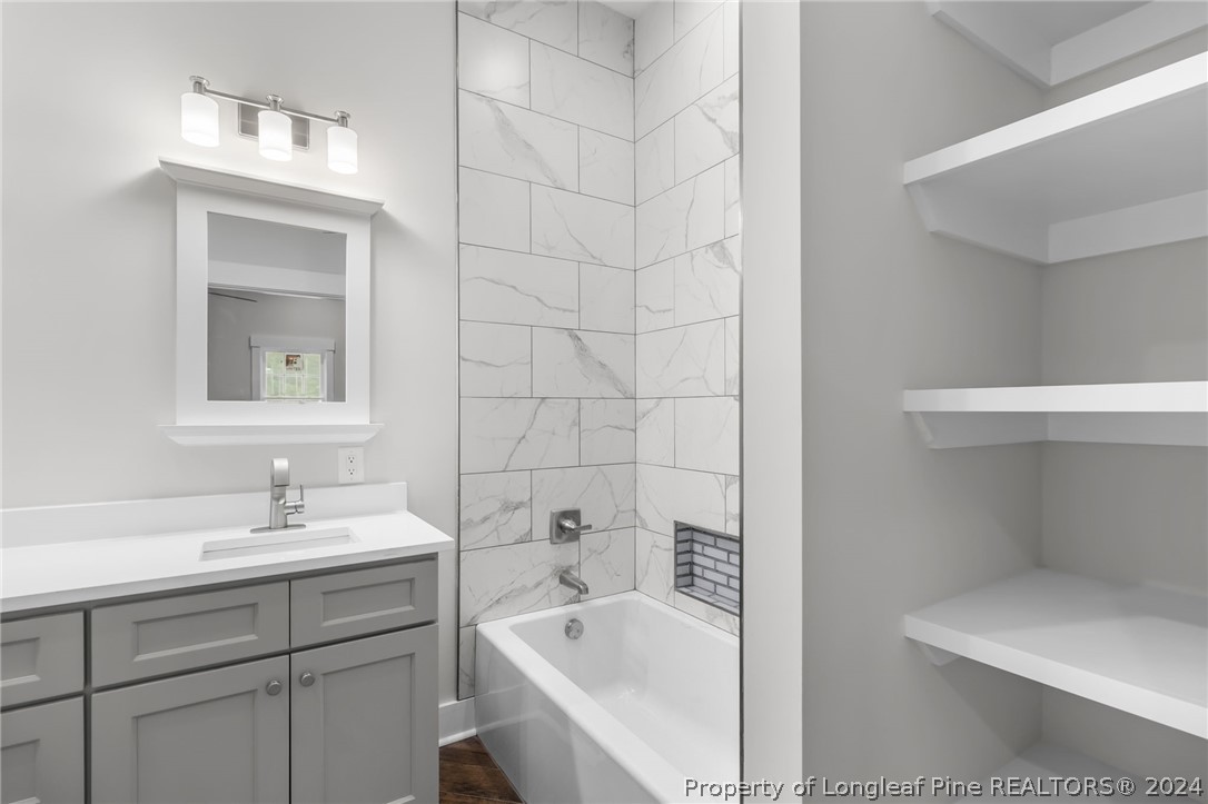 452 Brown Road Carthage, NC 28327 - Photo 40 of 50 a bathroom with a sink and a bathtub