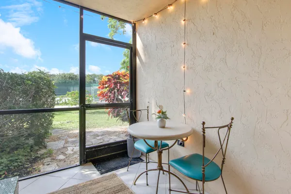 $3,000 | 755 Dotterel Road, Delray Beach, FL 33444