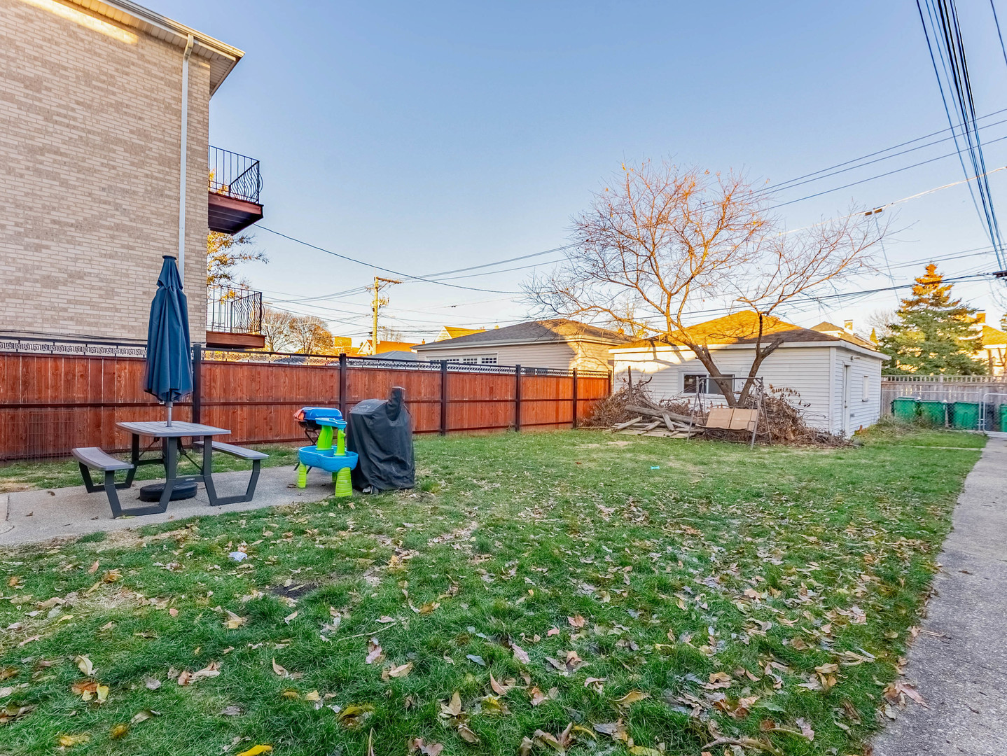 1521 Grove Avenue, Unit 1 Berwyn, IL 60402 - Photo 18 of 27 a view of backyard with swimming pool