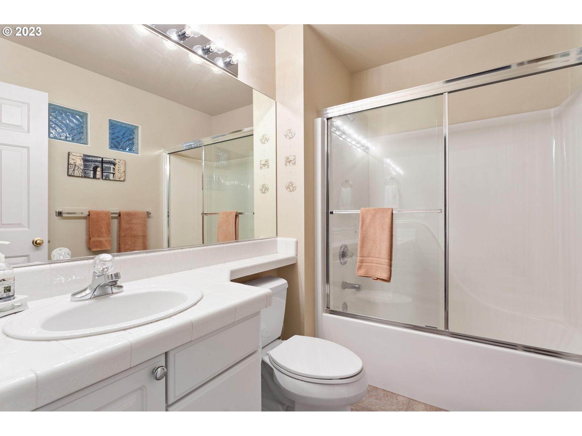 9807 Northwest Silver Ridge Loop Portland, OR 97229 - Photo 23 of 28 Gallery Image 23