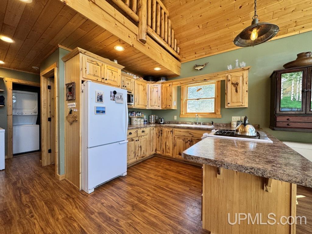 14236 Basalt Street Covington, MI 49919 - Photo 6 of 70