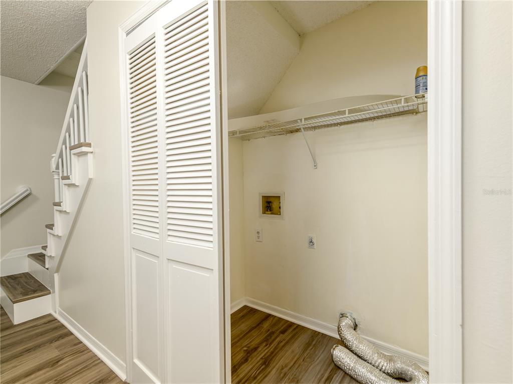 9703 Fox Hollow Road Tampa, FL 33647 - Photo 14 of 31
