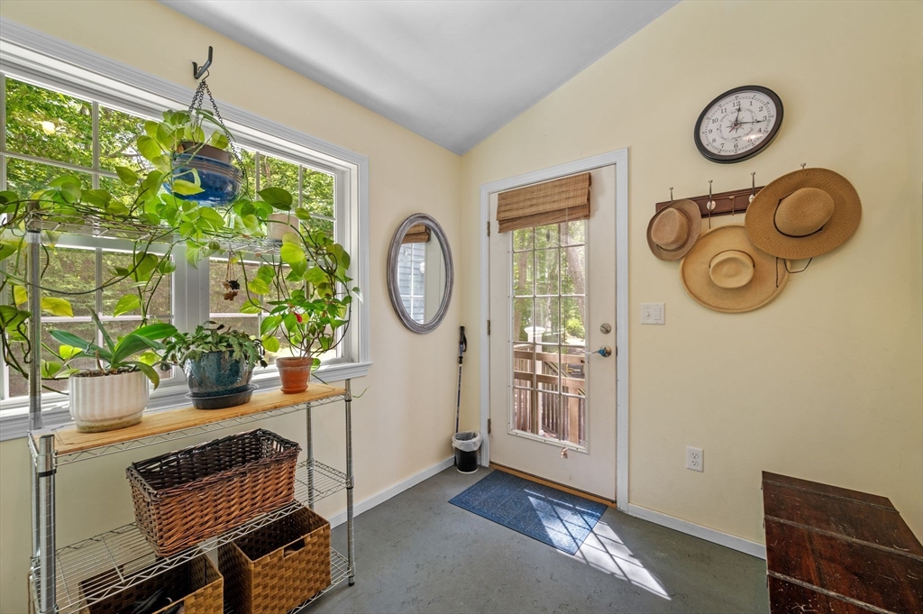 19 Ridgewood Road, Unit 19 Rockport, MA 01966 - Photo 5 of 37 Gallery Image 5