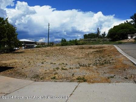 621 Jarrad Avenue Rifle, CO 81650 - Photo 7 of 9 a view of a dry yard