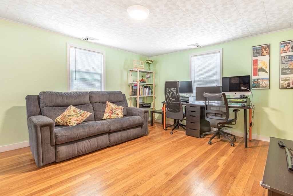 255 North Shore Road Revere, MA 02151 - Photo 8 of 33 Gallery Image 8