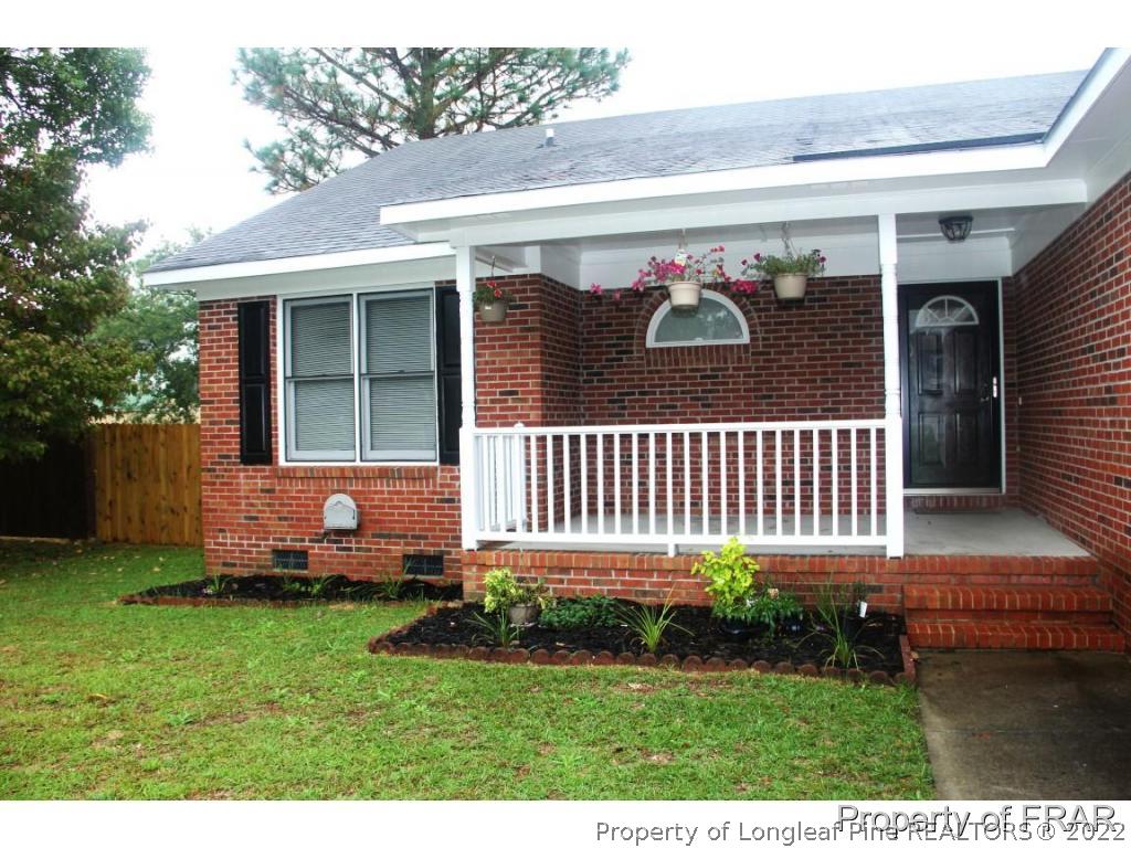 5218 Archer Road Hope Mills, NC 28348 - Photo 3 of 18 Gallery Image 3