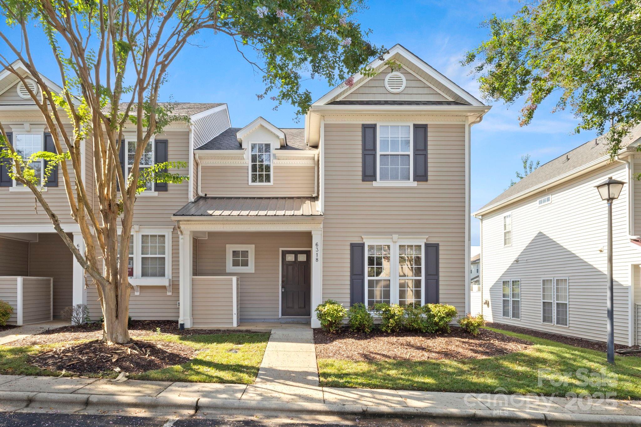 6318 Rhodins Lane Fort Mill, SC 29707 - Photo 2 of 36 Gallery Image 2